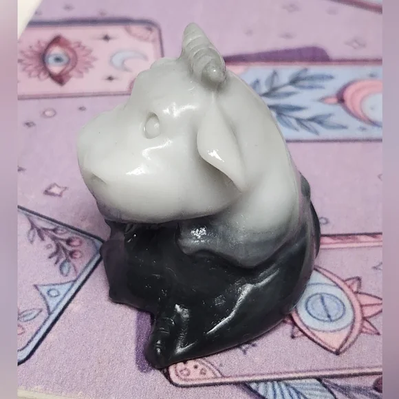 Natural Carved Tai Chi Jasper Cow,Crystal Highland,Crystal Animal. - Picture 2 of 7